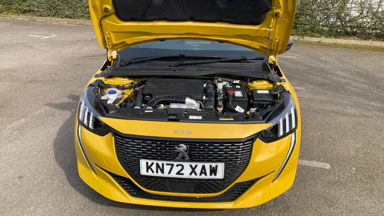 Peugeot 208 1.2 PureTech 100 GT 5dr EAT8 Petrol Hatchback